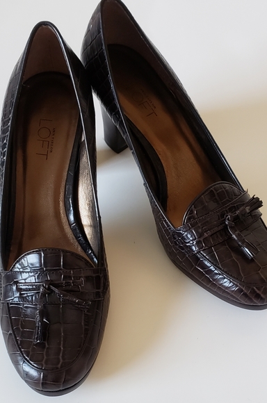 NEW! ANN TAYLOR LOFT BROWN SNAKESKIN HEELS - Picture 7 of 9